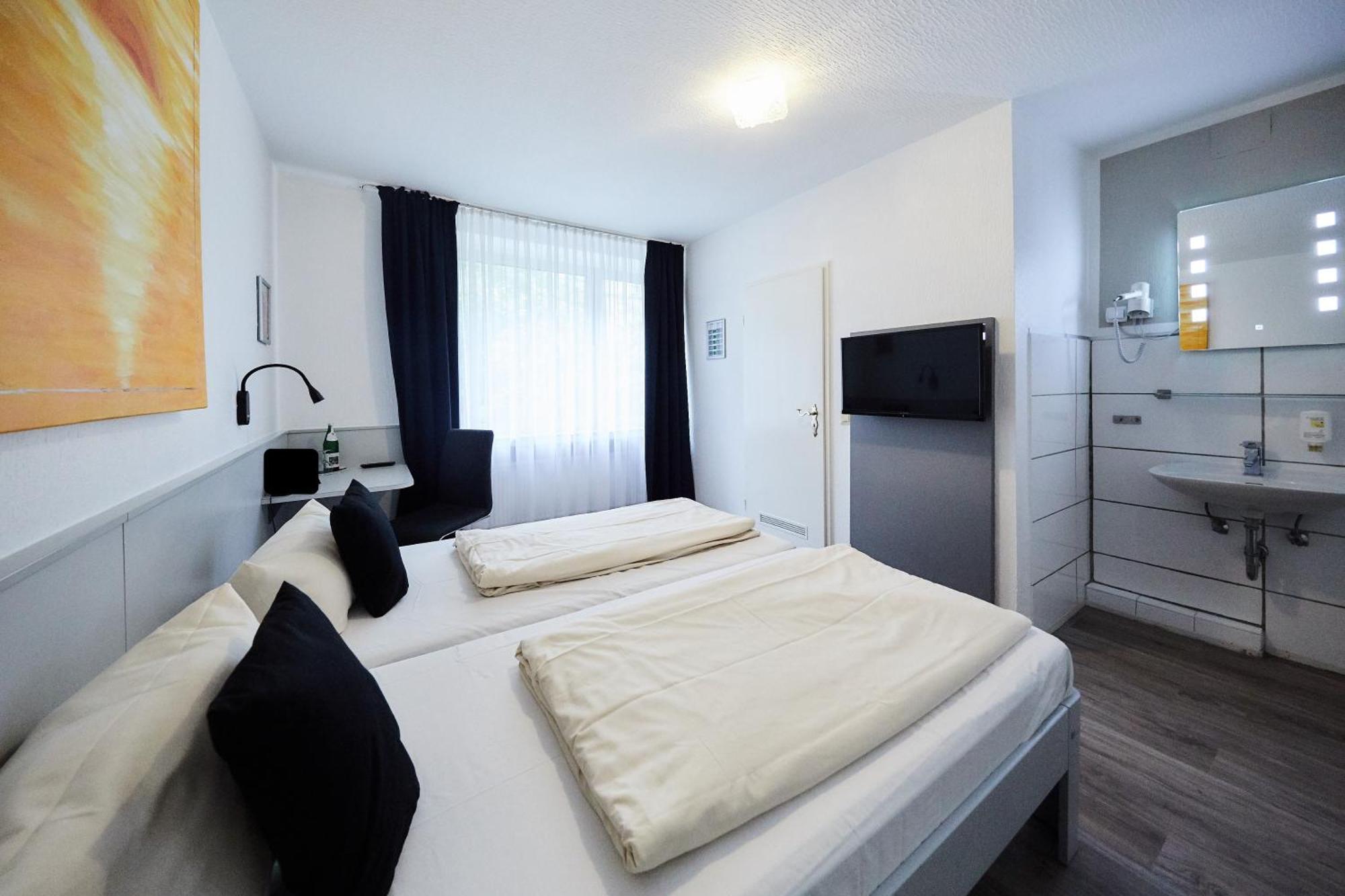 Hotel Alt Deutz City-Messe-Arena Kontaktloser Self Check-In Köln Exteriör bild