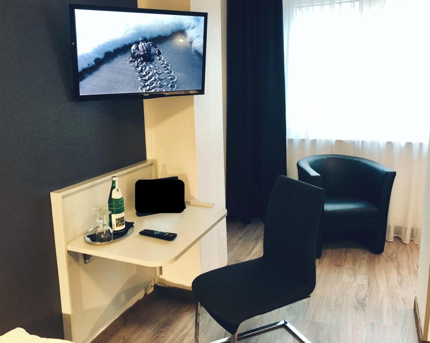 Hotel Alt Deutz City-Messe-Arena Kontaktloser Self Check-In Köln Exteriör bild